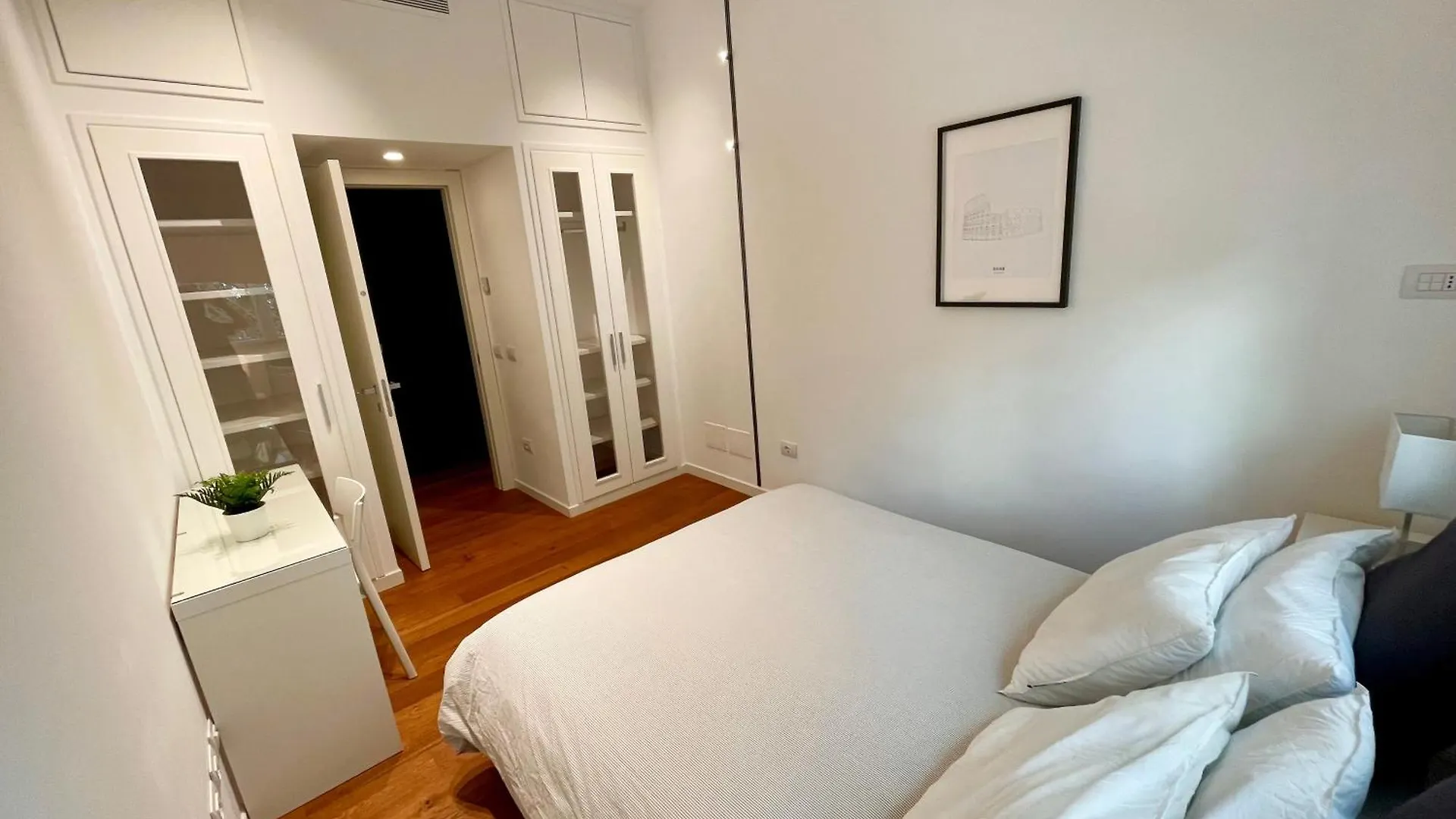Villa Ada Luxury Home Rome 0*,  Italy